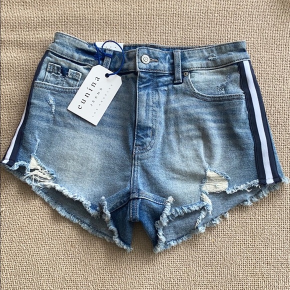 Eunina denim shorts - Picture 1 of 3